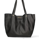 Laura Do Borsa a spalla