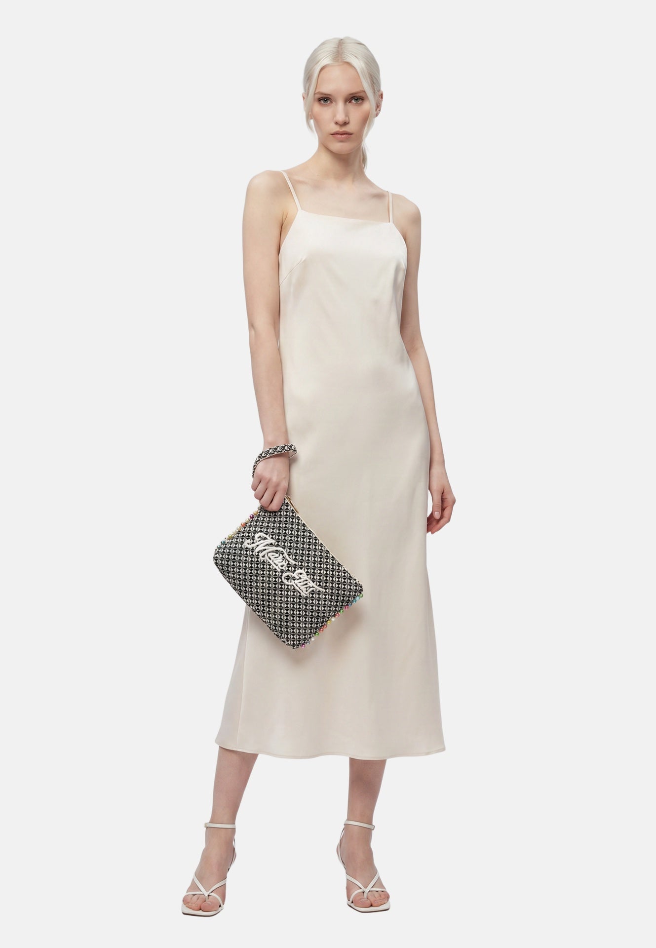 Cassy Indy 26 Pochette White and Black
