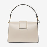 Kourtney M Rh Borsa a spalla