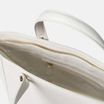 Becky Sy Borsa a spalla White