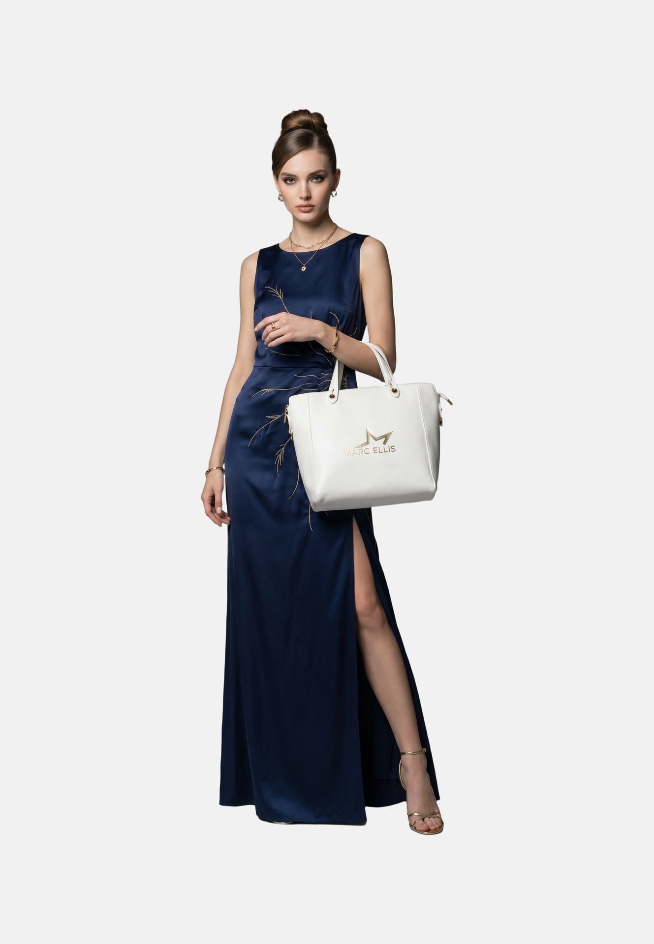Becky Sy Borsa a spalla White